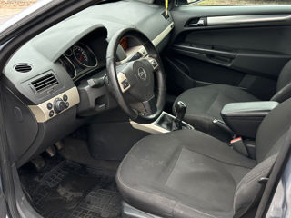 Opel Astra foto 10