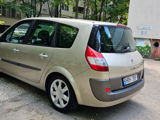 Renault Grand Scenic foto 4