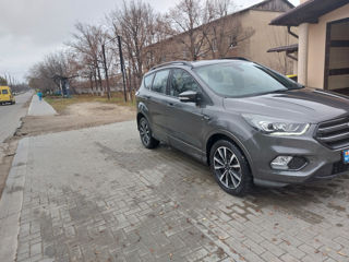 Ford Kuga foto 6