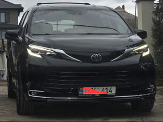 Toyota Sienna, 2023 г.