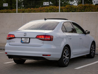 Volkswagen Jetta foto 6