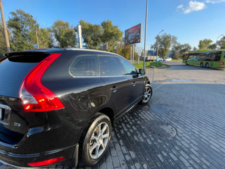 Volvo XC60 foto 3