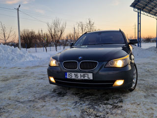 BMW 5 Series foto 2