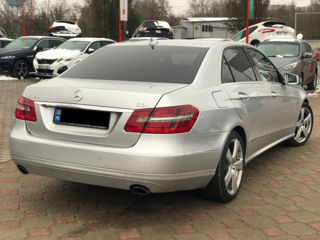 Mercedes E-Class foto 4