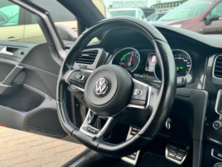 Volkswagen Golf foto 13