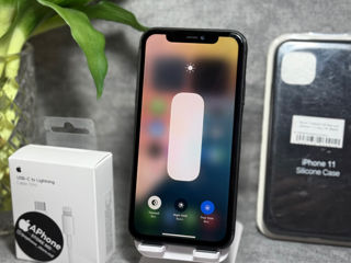 iPhone 11 64 Gb foto 4