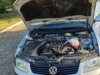 Volkswagen Passat foto 9