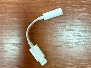 Adaptor Apple pentru Jack 3.5mm de la Lightning