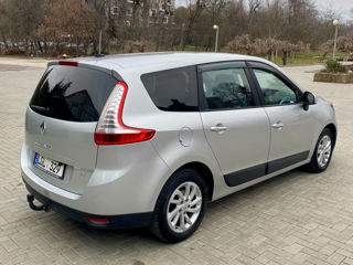 Renault Grand Scenic foto 3