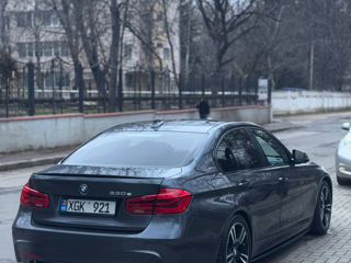 BMW 3 Series foto 3