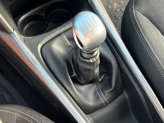 Peugeot 2008 фото 13