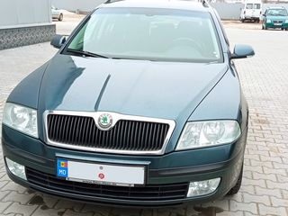 Skoda Octavia foto 2