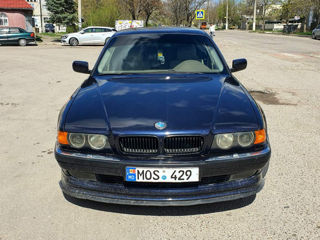 BMW 7 Series foto 7