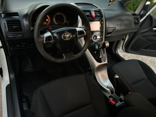 Toyota Auris foto 7