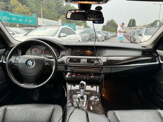 BMW 5 Series foto 8