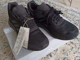 Продам Женские Кроссовки Adidas foto 2