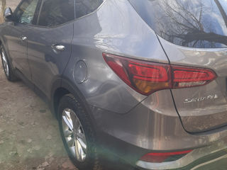 Hyundai Santa FE foto 3