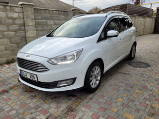 Ford Grand C-MAX