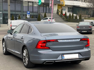 Volvo S90 foto 4