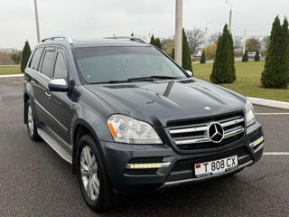 Mercedes GL-Class foto 2