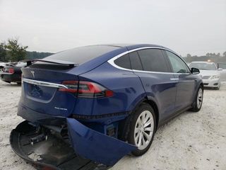 Tesla Model X foto 4