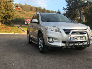 Toyota Rav 4 foto 5