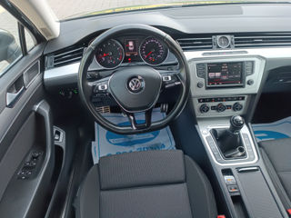 Volkswagen Passat foto 6