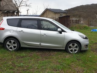 Renault Grand Scenic foto 4