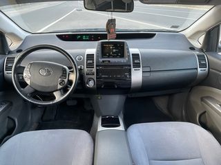 Toyota Prius foto 9