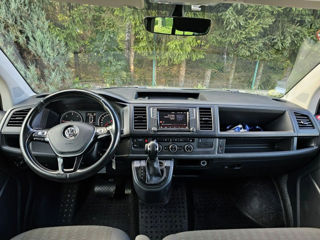 Volkswagen Caravelle foto 7