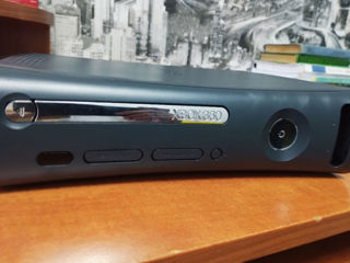 Продам Xbox 360 срочно foto 2