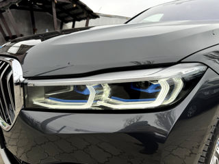 BMW 7 Series foto 11