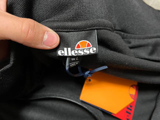 Продам Кофту Ellesse foto 2