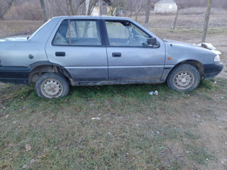 Hyundai Pony foto 2