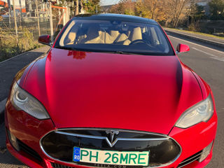 Tesla Model S foto 3