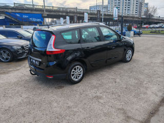 Renault Grand Scenic foto 6