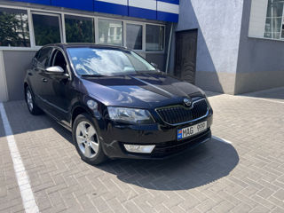 Skoda Octavia foto 1