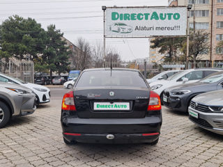 Skoda Octavia foto 3