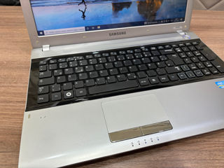 Laptop Samsung/i5/8Gb/256SSD foto 2