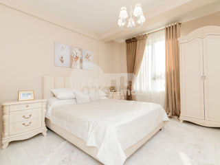 Townhouse 3 nivele, 150 mp, 400000 € foto 13