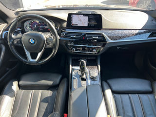 BMW 5 Series foto 11