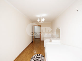 Apartament cu 3 camere, 80 m², Botanica, Chișinău foto 12