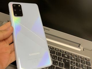 Samsung S20 plus ideal foto 1
