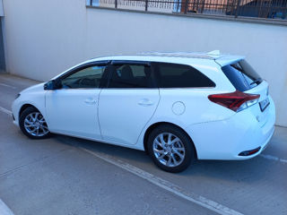 Toyota Auris foto 4