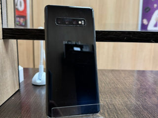 Samsung Galaxy S10+ 8/128 Gb- 1990 lei