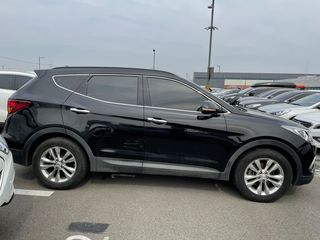 Hyundai Santa FE foto 1