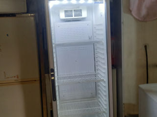 Reparația  frigiderelor  comerciale foto 3