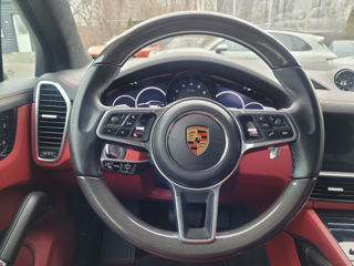 Porsche Cayenne foto 12