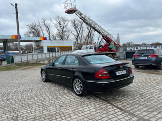 Mercedes E-Class foto 3