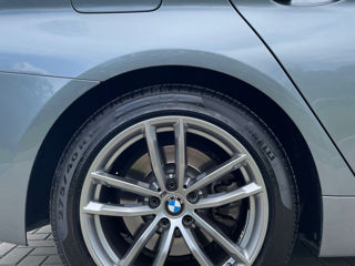 BMW 5 Series foto 9